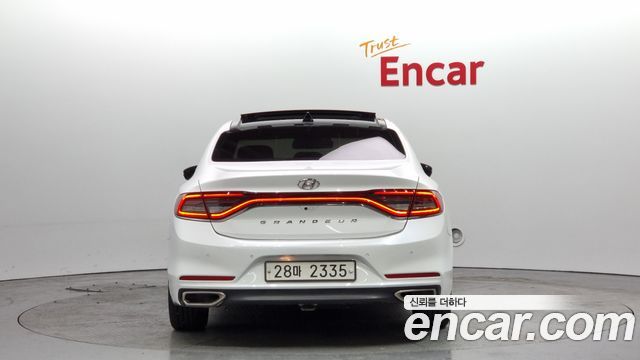 Hyundai Grandeur 2.4 Premium — пробег 160 785 км — фото 4 из 5