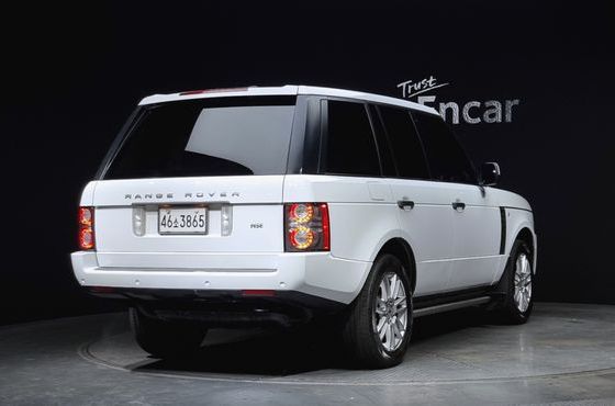 Land Rover Range Rover V8 5.0 Vogue — пробег 146 841 км — фото 2 из 5
