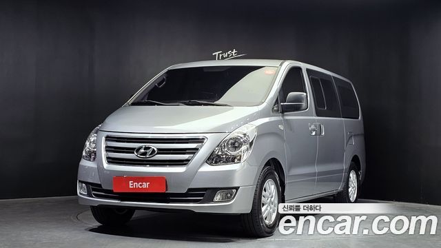 Hyundai Starex 5-Seater VAN Smart — пробег 100 528 км — фото 1 из 5