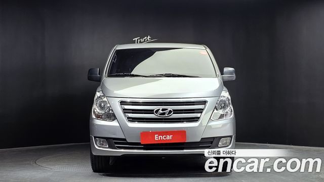 Hyundai Starex 5-Seater VAN Smart — пробег 100 528 км — фото 3 из 5