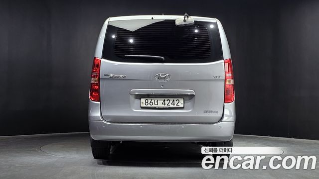 Hyundai Starex 5-Seater VAN Smart — пробег 100 528 км — фото 4 из 5