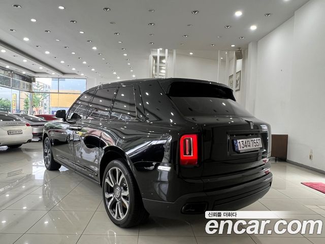 Rolls-Royce Cullinan из Кореи Encar