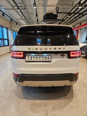 Land Rover Discovery 2.0 SD4 HSE — пробег 90 000 км — фото 4 из 5