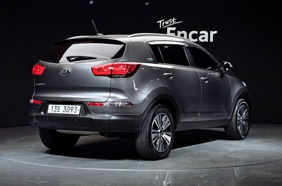 Kia Sportage Diesel 2WD Trendy — пробег 102 418 км — фото 2 из 5