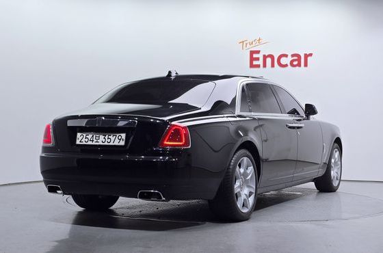Rolls-Royce Ghost 6.6 EWB V12 — пробег 51 095 км — фото 2 из 5