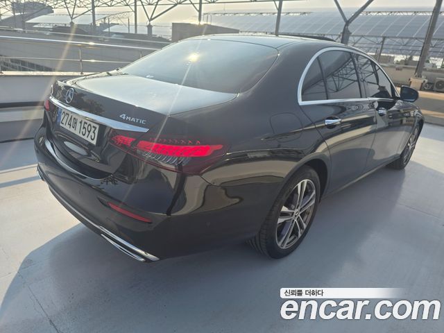Mercedes-Benz E-Class E350 4MATIC Avantgarde — пробег 34 800 км — фото 2 из 5