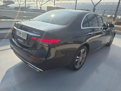 Mercedes-Benz E-Class E350 4MATIC Avantgarde — пробег 34 800 км — фото 2 из 5