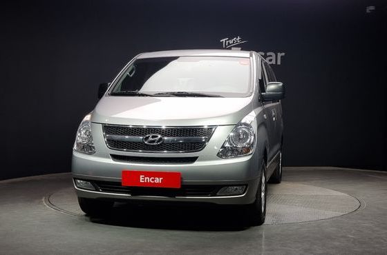 Hyundai Starex 4WD 11-Seater Wagon HVX VIP Package — пробег 142 831 км — фото 3 из 5