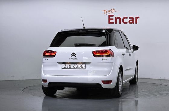 Citroen-DS C4 Picasso 1.6 B-HDI Feel — пробег 43 053 км — фото 4 из 5