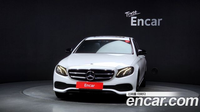 Mercedes-Benz E-Class из Кореи Encar