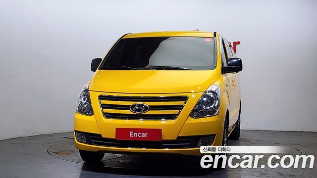 Hyundai Starex 12-Seater Wagon Smart — пробег 150 153 км — фото 3 из 5