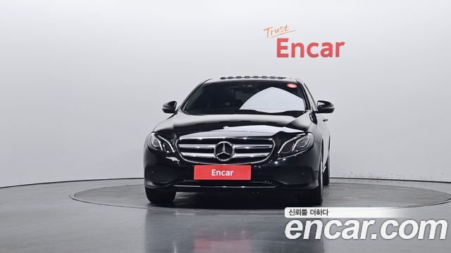Mercedes-Benz E-Class из Кореи Encar
