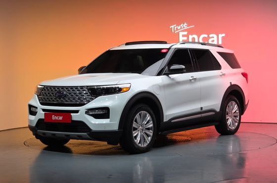 Ford Explorer 3.0 PHEV — пробег 74 428 км — фото 1 из 5