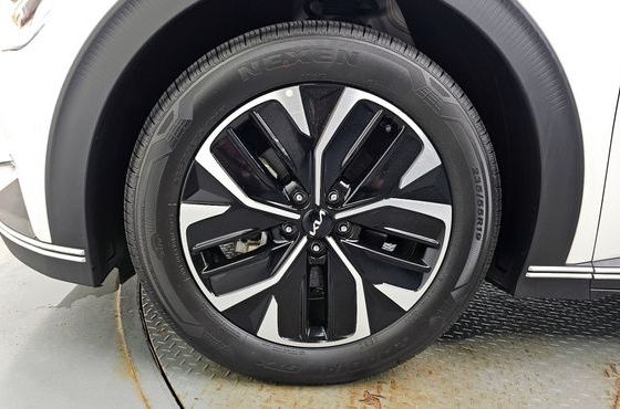 Kia EV6 Long Range Air — пробег 41 205 км — фото 5 из 5