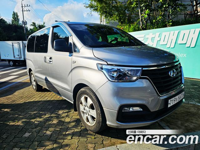 Hyundai Starex Wagon 11-Seater Smart — пробег 33 307 км — фото 2 из 5