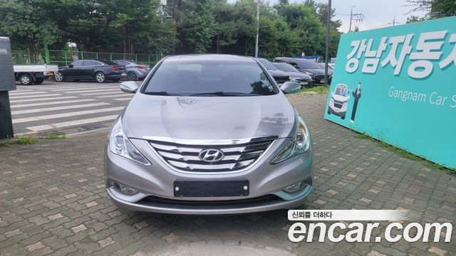 Hyundai Sonata LPI Premier — пробег 160 000 км — фото 3 из 5