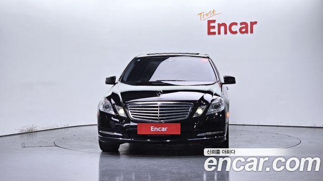Mercedes-Benz E-Class E350 BlueTec 4MATIC — пробег 117 019 км — фото 3 из 5