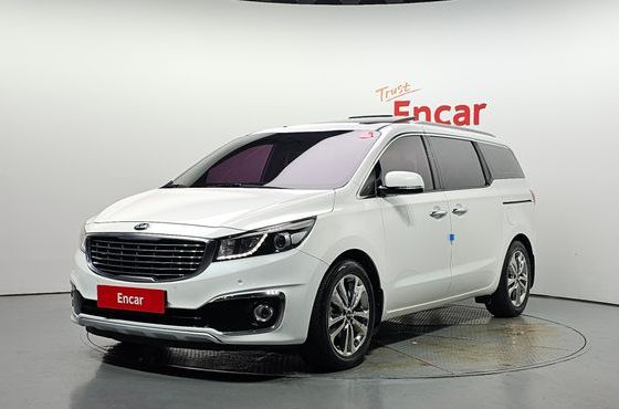 Kia Carnival 9-seater Prestige — пробег 187 012 км — фото 1 из 5