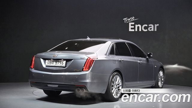 Cadillac CT6 2.0 Turbo — пробег 92 841 км — фото 2 из 5