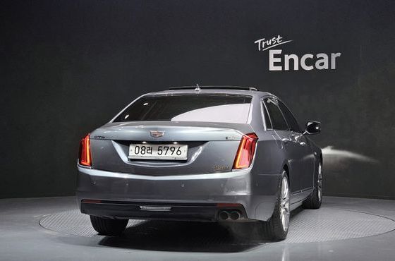 Cadillac CT6 2.0 Turbo — пробег 92 841 км — фото 4 из 5
