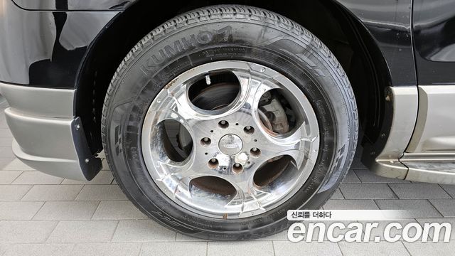 Hyundai Starex Limousine — пробег 134 995 км — фото 5 из 5