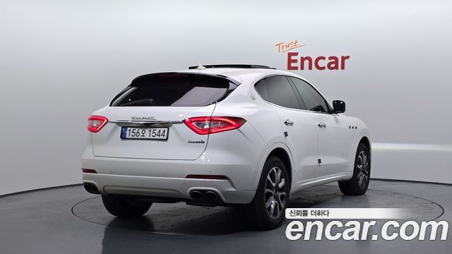 Maserati Levante 3.0 Diesel AWD Luxury — пробег 117 167 км — фото 2 из 5