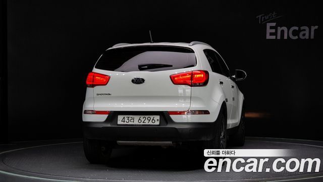 Kia Sportage Diesel 2WD Prestige — пробег 87 767 км — фото 4 из 5