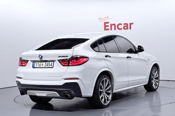BMW X4 M40i — пробег 114 470 км — фото 2 из 5