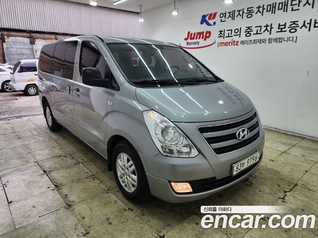 Hyundai Starex 5-Seater VAN CVX Luxury — пробег 92 959 км — фото 3 из 5