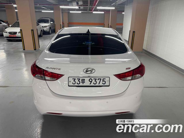 Hyundai AVANTE M16 GDI Avenue — пробег 129 800 км — фото 4 из 5