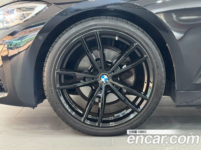 BMW 3-Series 320i M Sport — пробег 112 500 км — фото 5 из 5