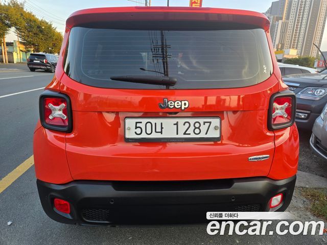 Jeep Renegade 2.4 Longitude — пробег 100 100 км — фото 4 из 5