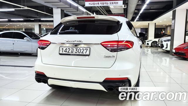 Maserati Levante 3.8 Trofeo — пробег 33 931 км — фото 5 из 5
