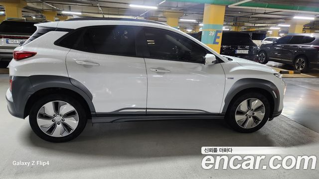 Hyundai Kona из Кореи Encar