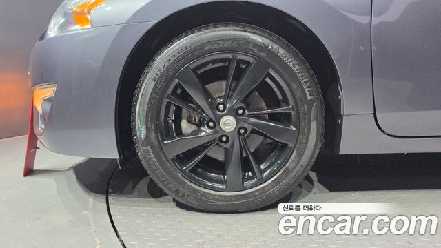 Nissan Altima из Кореи Encar