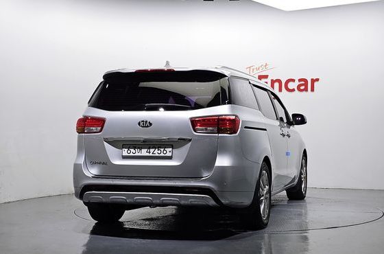 Kia Carnival 9-seater Prestige — пробег 188 374 км — фото 4 из 5