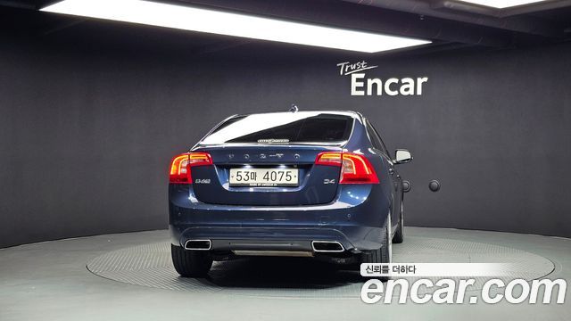 Volvo S60 из Кореи Encar
