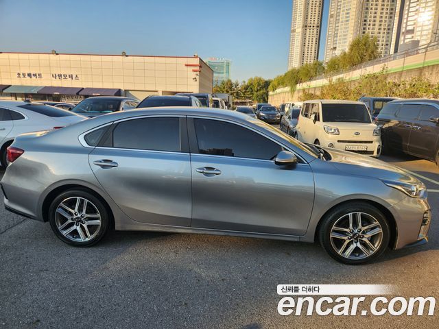 Kia K3 из Кореи Encar