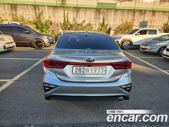 Kia K3 из Кореи Encar