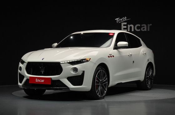 Maserati Levante 3.8 Trofeo — пробег 53 805 км — фото 1 из 5