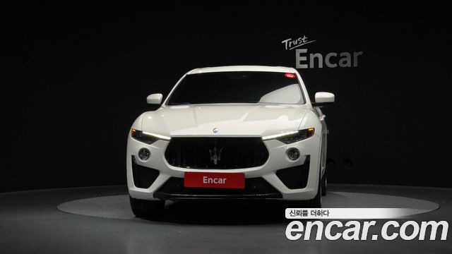 Maserati Levante 3.8 Trofeo — пробег 53 805 км — фото 3 из 5
