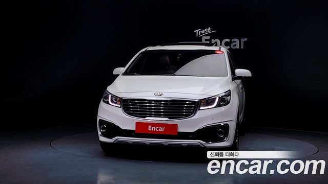 Kia Carnival 9-seater Prestige — пробег 173 680 км — фото 3 из 5