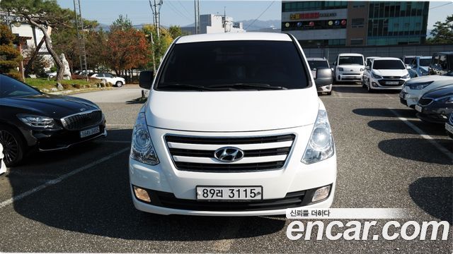 Hyundai Starex 5-Seater VAN Smart — пробег 125 778 км — фото 2 из 5