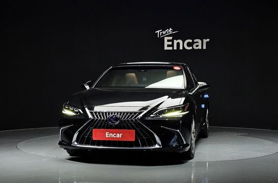 Lexus ES Executive — пробег 84 161 км — фото 3 из 5
