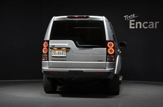 Land Rover Discovery 3.0 SDV6 HSE — пробег 188 941 км — фото 4 из 5