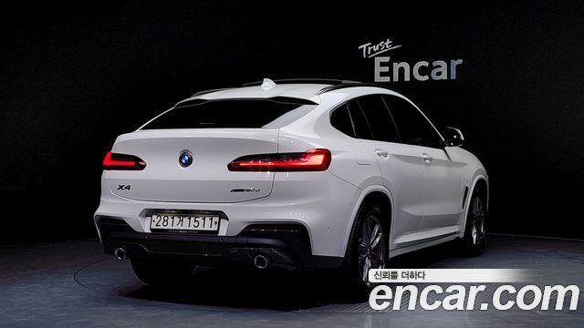 BMW X4 xDrive20d M Sport — пробег 64 328 км — фото 2 из 5