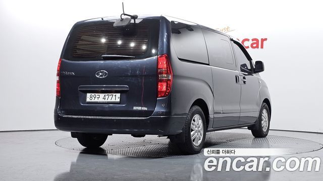 Hyundai Starex 5-Seater VAN Modern — пробег 124 347 км — фото 2 из 5