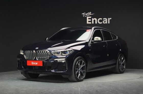 BMW X6 xDrive40i M Sport — пробег 111 944 км — фото 1 из 5