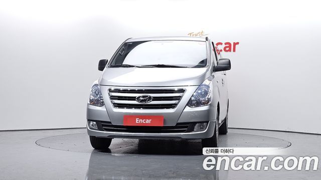 Hyundai Starex 12-Seater Wagon Smart — пробег 104 990 км — фото 3 из 5