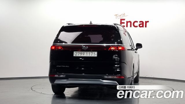 Kia Carnival 9-Seater Noblesse — пробег 97 423 км — фото 4 из 5